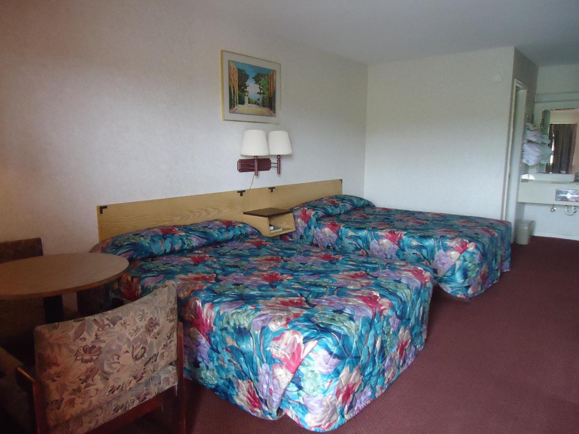 Welborn Motel - Hamptonville Zewnętrze zdjęcie